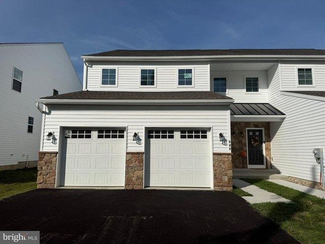 Townhouse for sale in Bechtelsville, Berks County