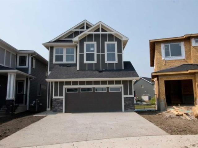 House for sale in Alberta