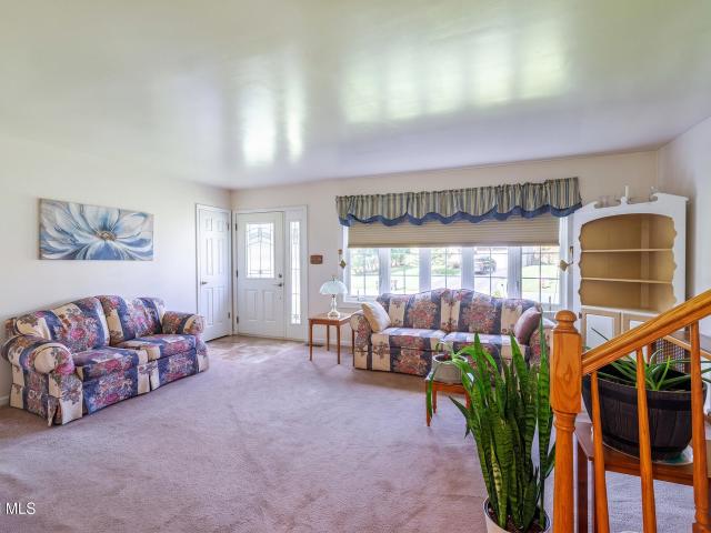 House for sale in Schonowe, Town of Rotterdam
