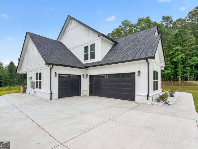 House for sale in Bethlehem, Georgia