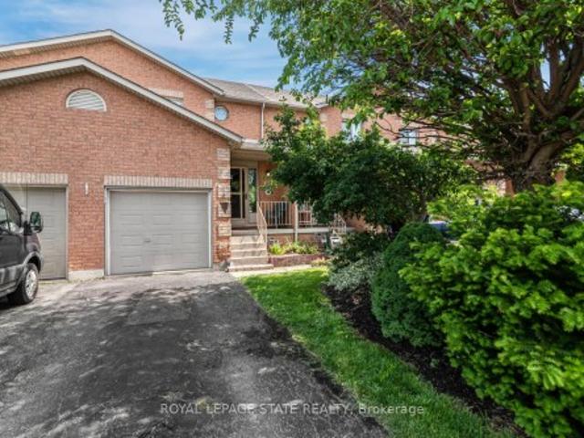 House for sale in Ancaster, Ontario