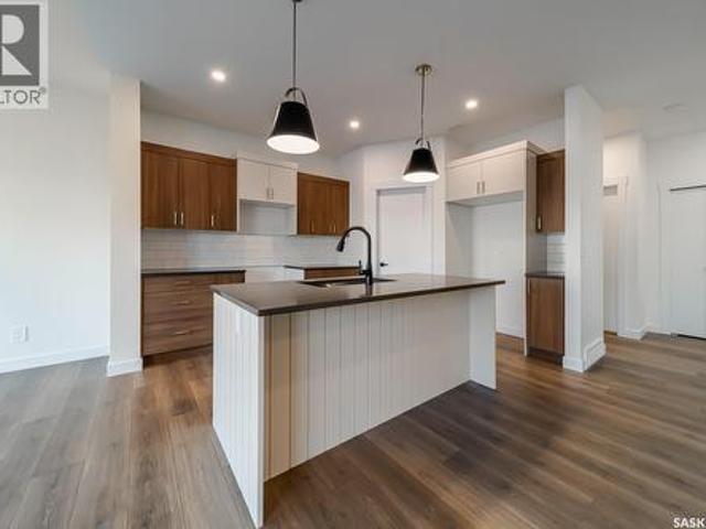 House for sale in Saskatoon, Saskatchewan