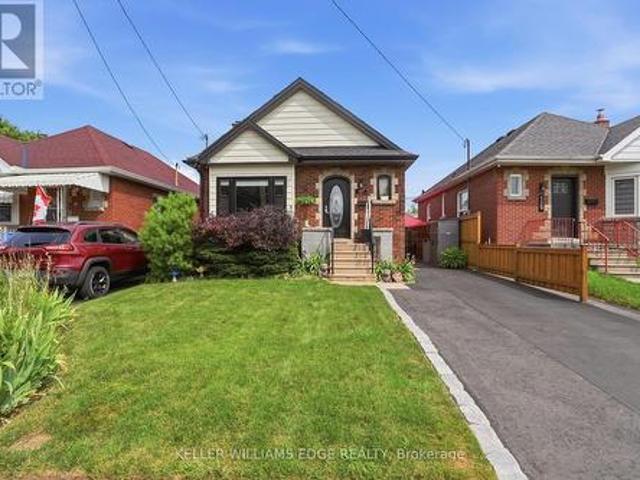 House for sale in Ancaster, Ontario