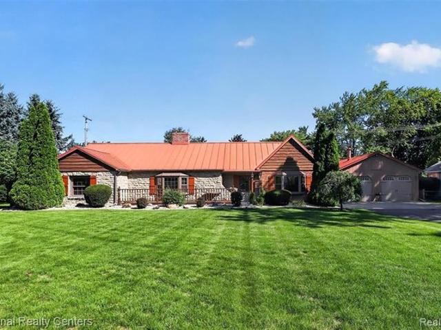 House for sale in Petersburg, Michigan