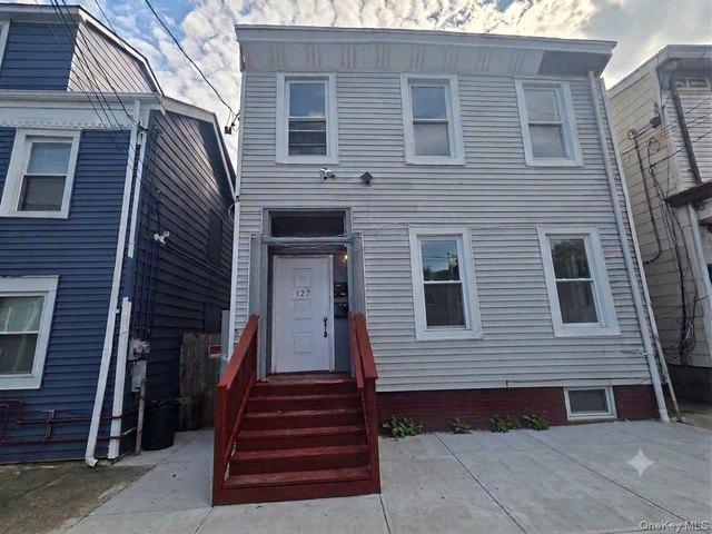 House for sale in City of Newburgh, Orange County