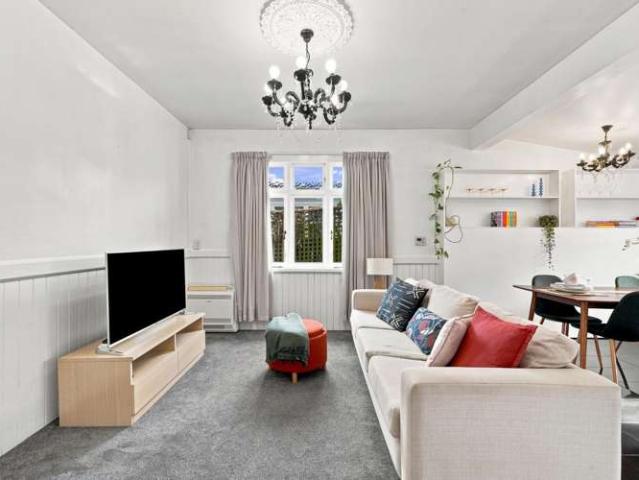 House for sale in Saint Albans, Canterbury
