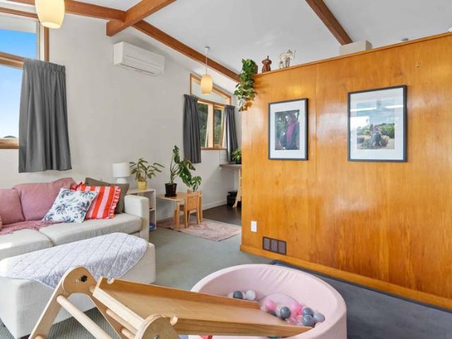 House for rent in Chaslands, Canterbury