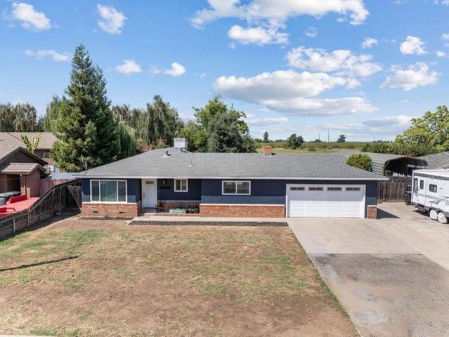 House for sale in Waterford, Stanislaus County