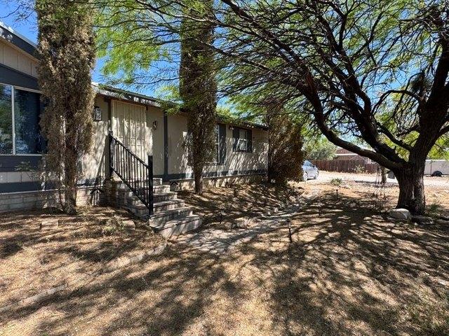 House for sale in Vail, Arizona