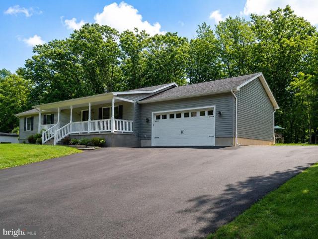 House for sale in Lusby, Maryland