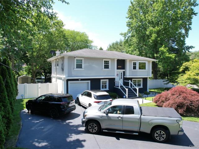 House for sale in Bohemia, New York