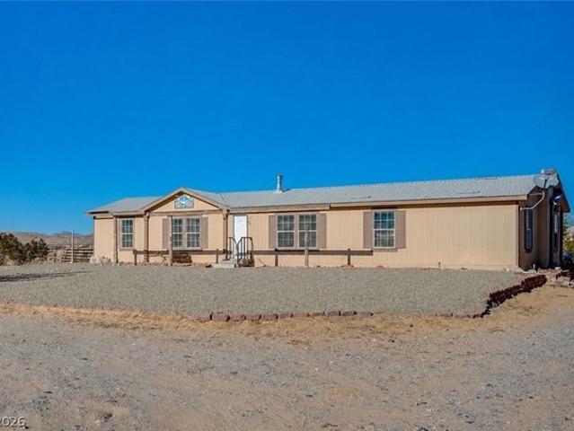 House for sale in Logandale, Nevada