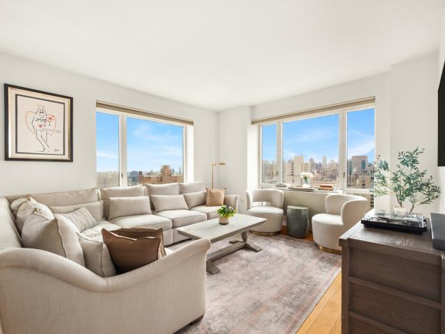 Condo for sale in Arverne, New York