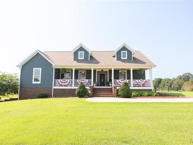 Farm for sale in Doniphan, Missouri