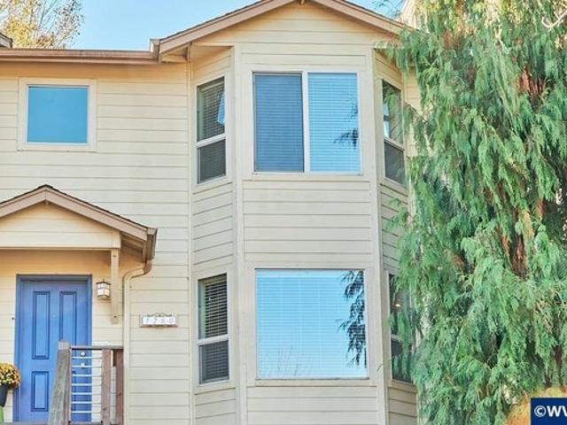 House for sale in Salem, Marion County