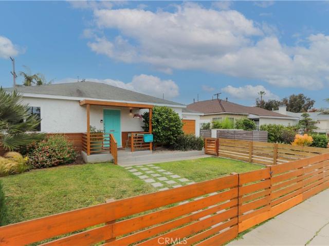 House for sale in Canoga Park, California