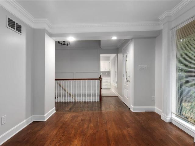 House for sale in Grandview, Jackson County
