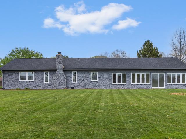 House for sale in New Palestine, Indiana