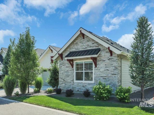 House for sale in Snoqualmie River, Eagle