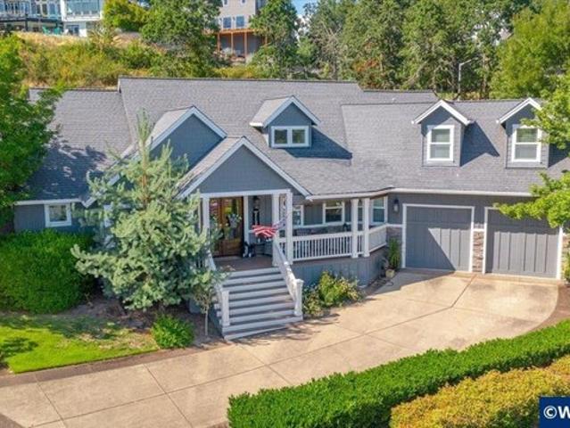House for sale in Oregonia