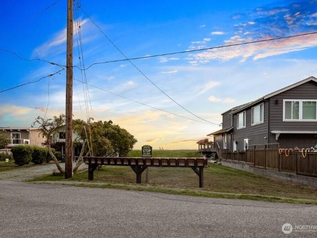 House for sale in Freeland, Island County
