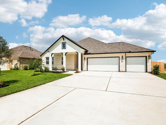 House for sale in Augustine Meadows, Mont Belvieu