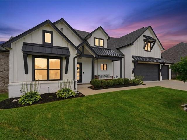 House for sale in Jenks, Oklahoma