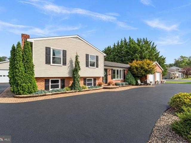 House for sale in Smithsburg, Maryland