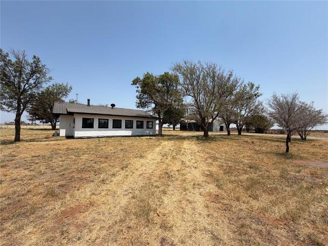 House for sale in Carter, Oklahoma