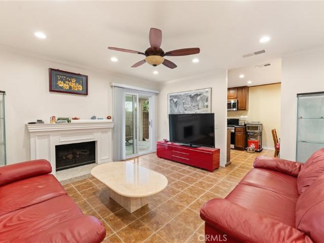 Condo for sale in Baldwin Park, Los Angeles County
