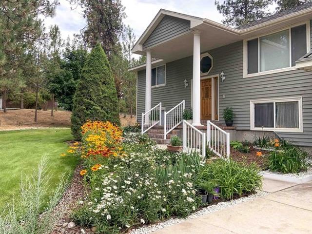 House for sale in Nine Mile Falls, Spokane County