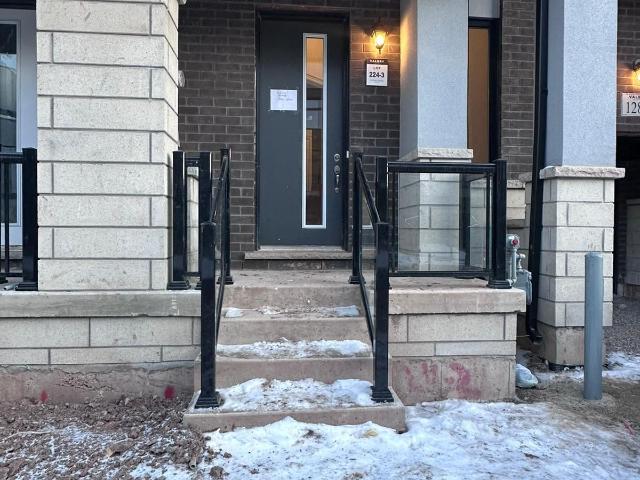 Townhouse for rent in Woburn, Ontario