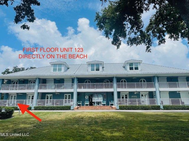 Condo for sale in Biloxi, Mississippi