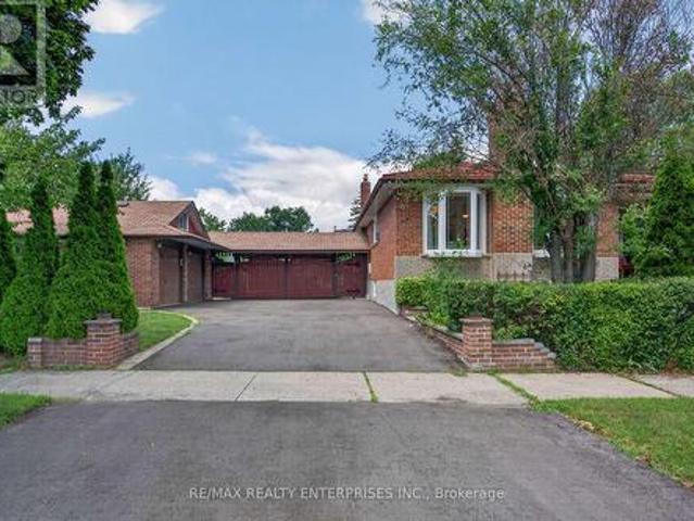 House for sale in Mississauga, Ontario