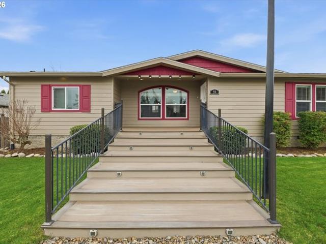 House for sale in Oregonia
