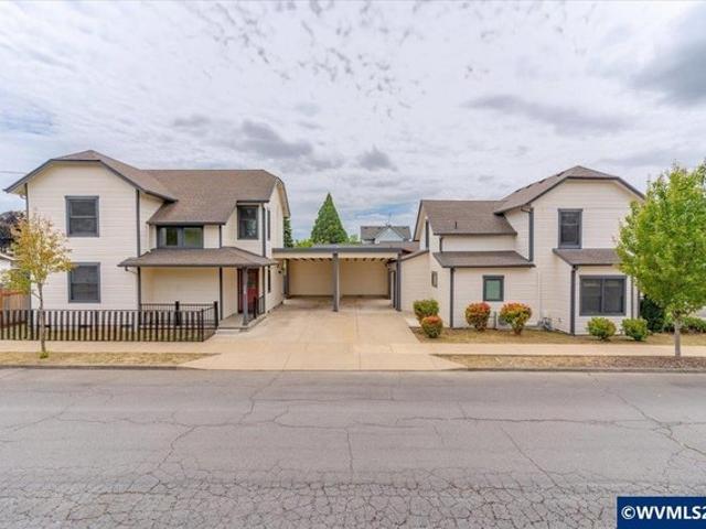 House for sale in Oregonia