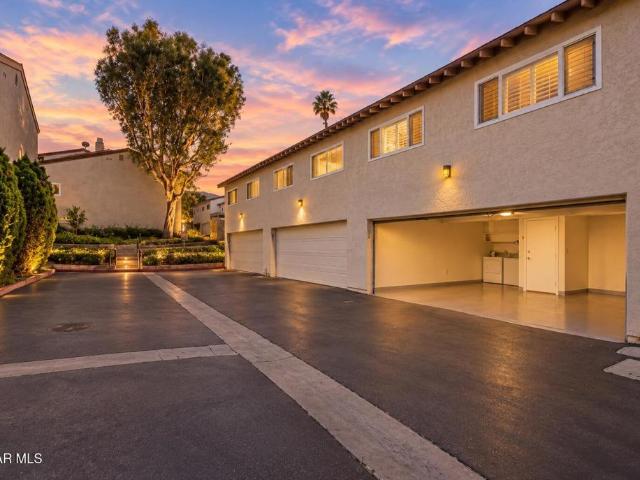 Townhouse for sale in Newbury Park, Thousand Oaks
