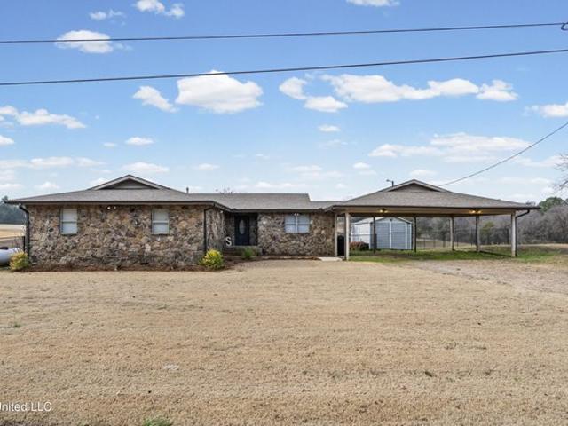 House for sale in Byhalia, Mississippi