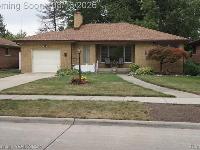 House for sale in Oak Park, Michigan