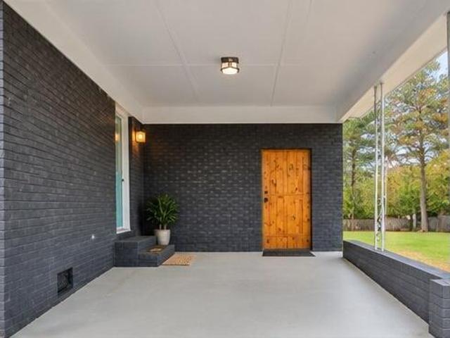 House for sale in Roseneath, Scotland Neck