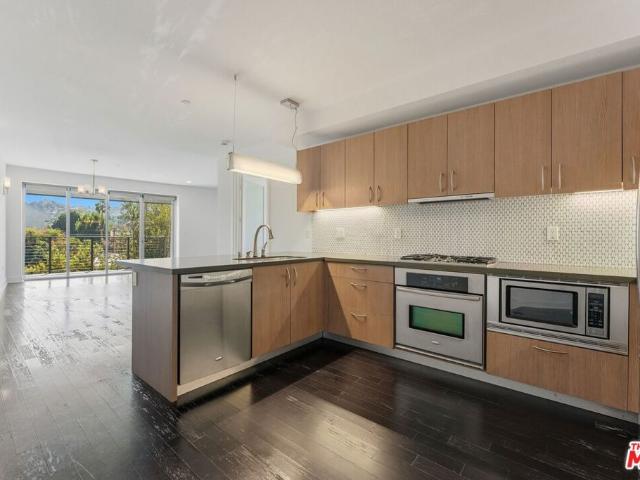 Condo for sale in Studio City Neighborhood Council District, Los Angeles