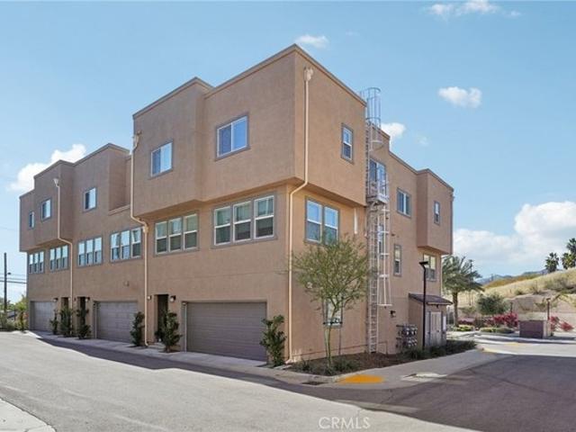 Townhouse for sale in Sylmar Neighborhood Council District, Canoga Park