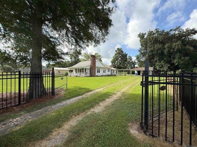 House for sale in Ventress, Louisiana