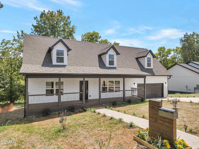House for sale in McMahan, Boyds Creek