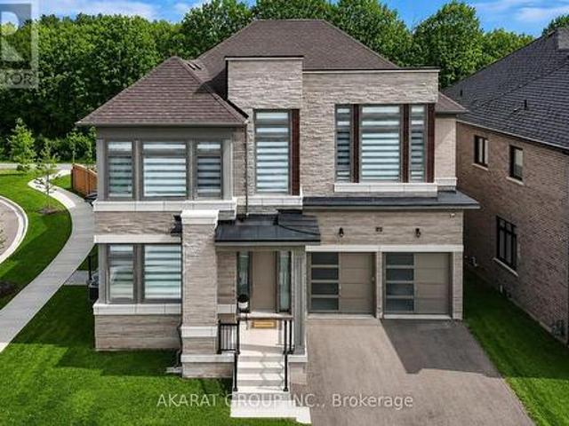 House for sale in Oakville, Ontario