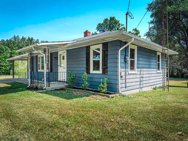 Property for sale in Petersburg, Indiana