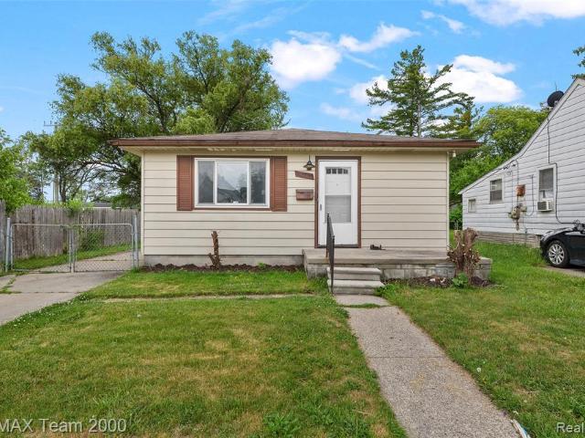 House for sale in Warren, Michigan