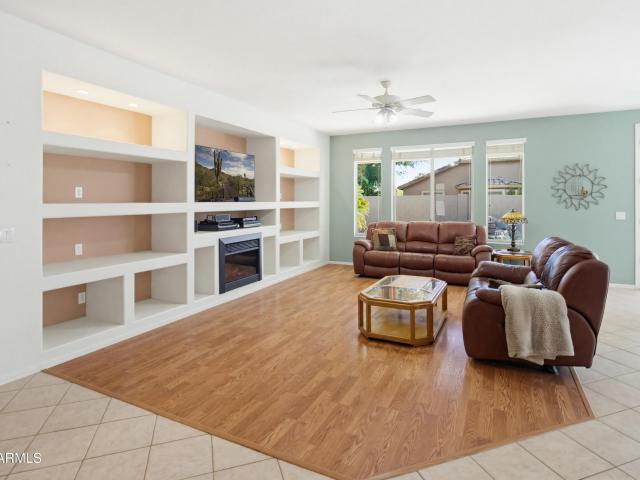 House for sale in Surprise, Arizona
