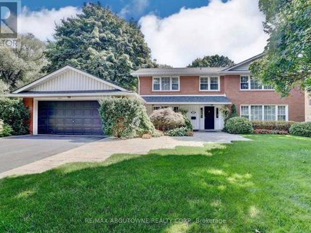House for sale in Oakville, Ontario