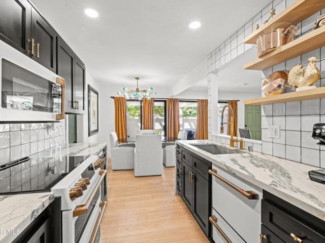 Townhouse for sale in Westlake Village, California